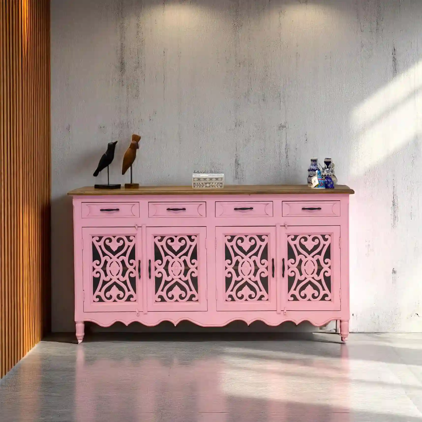 Sideboard