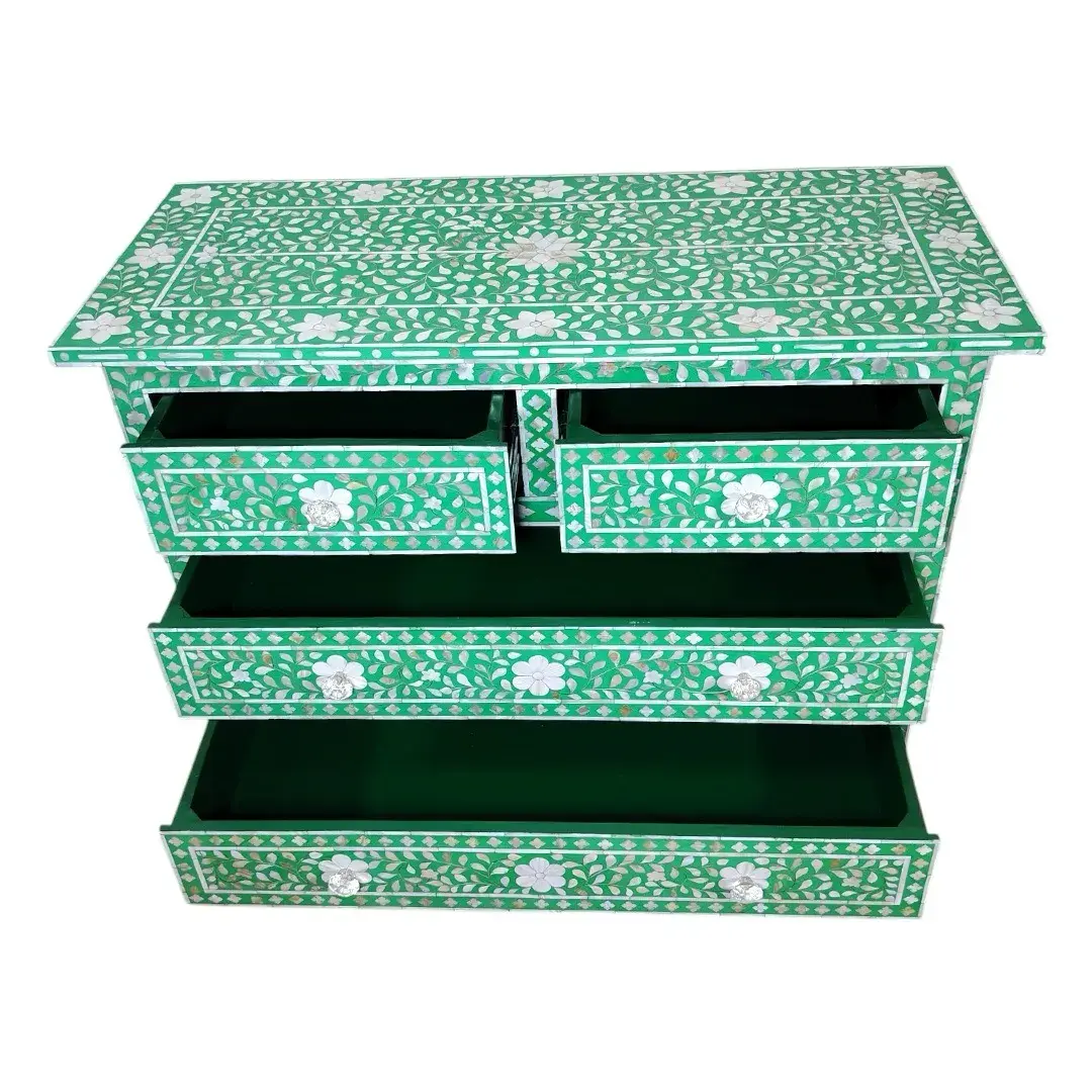 The Verdant Iridescence Chest