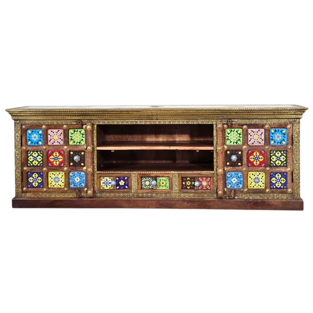 Alcázar Royale Solid Sheesham & Embossed Brass Media Console
