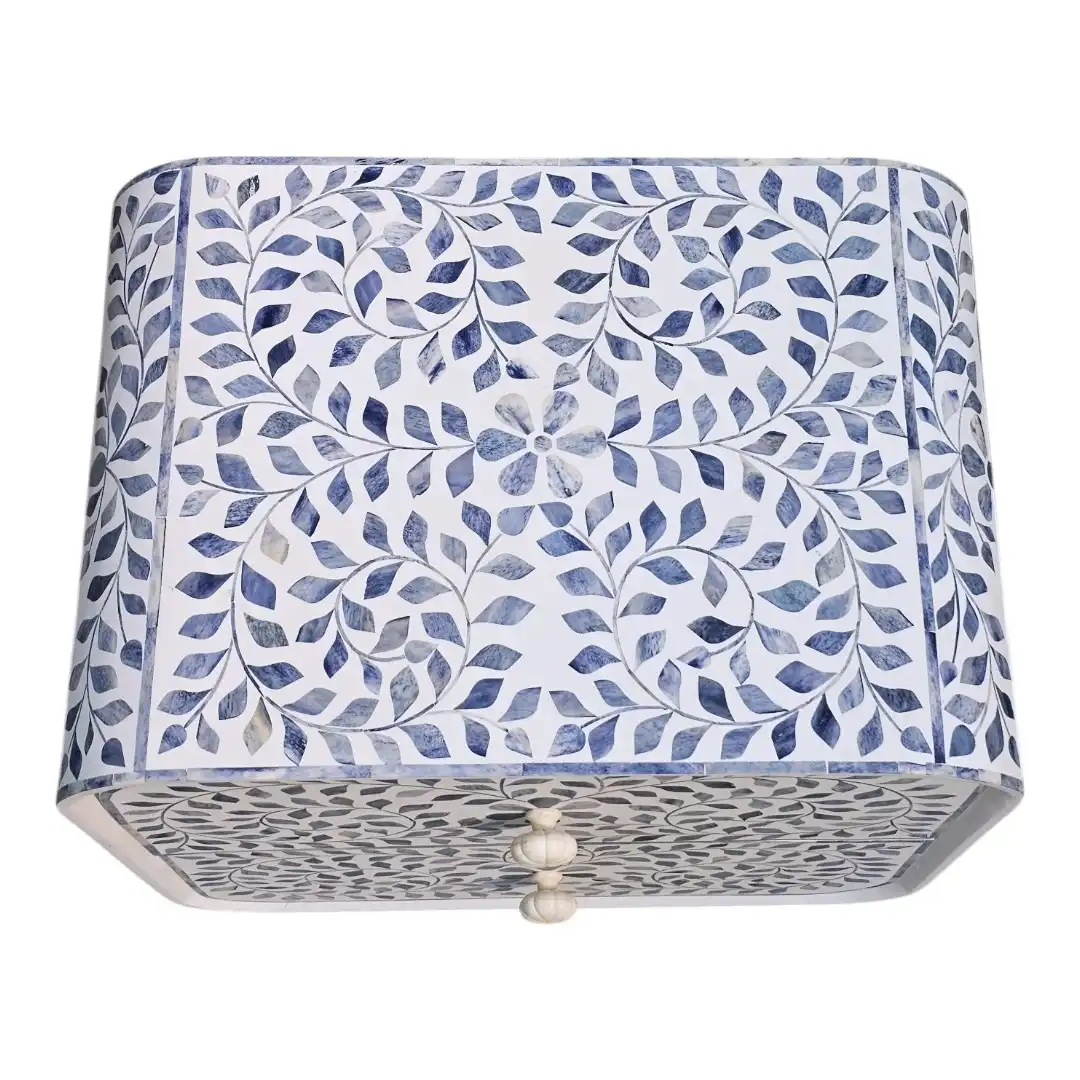 The Sultana’s Bedside Table