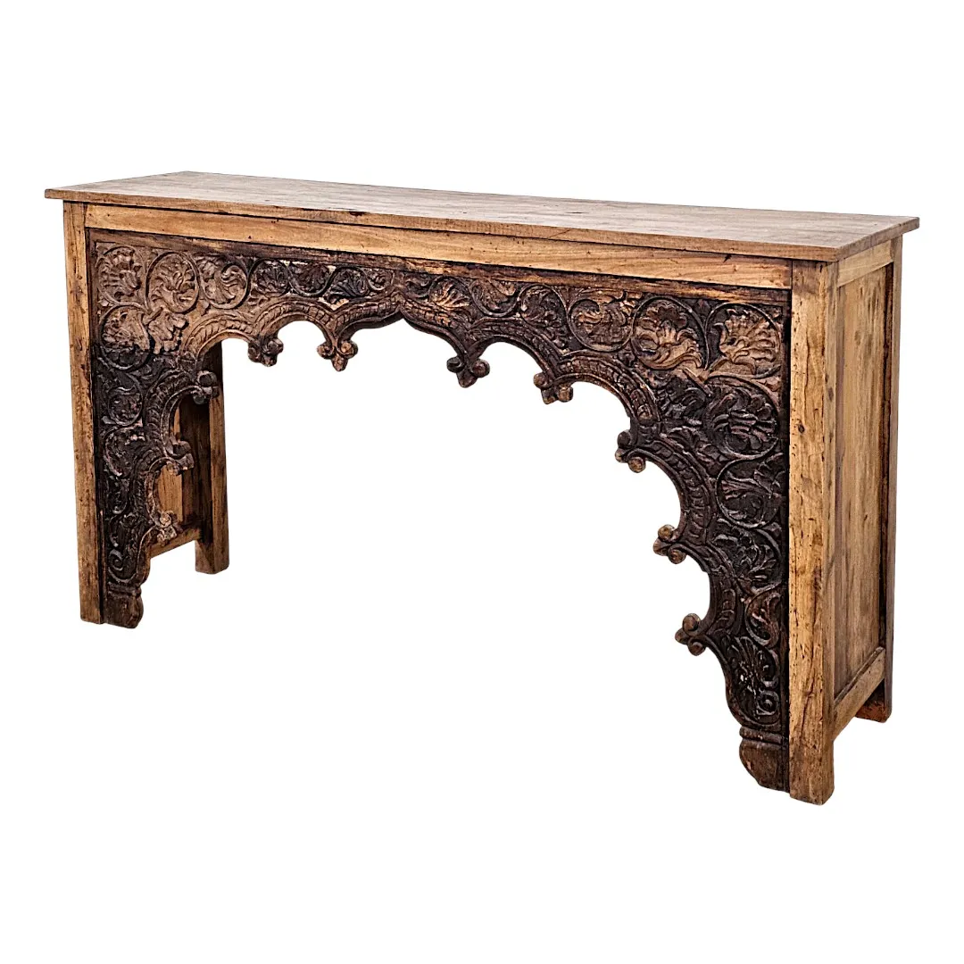 The Majestic Arch Console