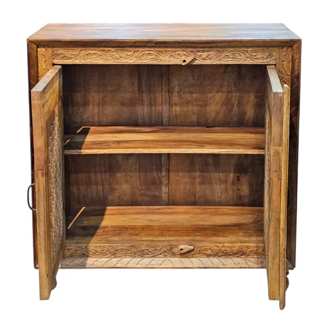 La Roseraie Secrète (The Secret Rose Garden) Sideboard / Small cabinet