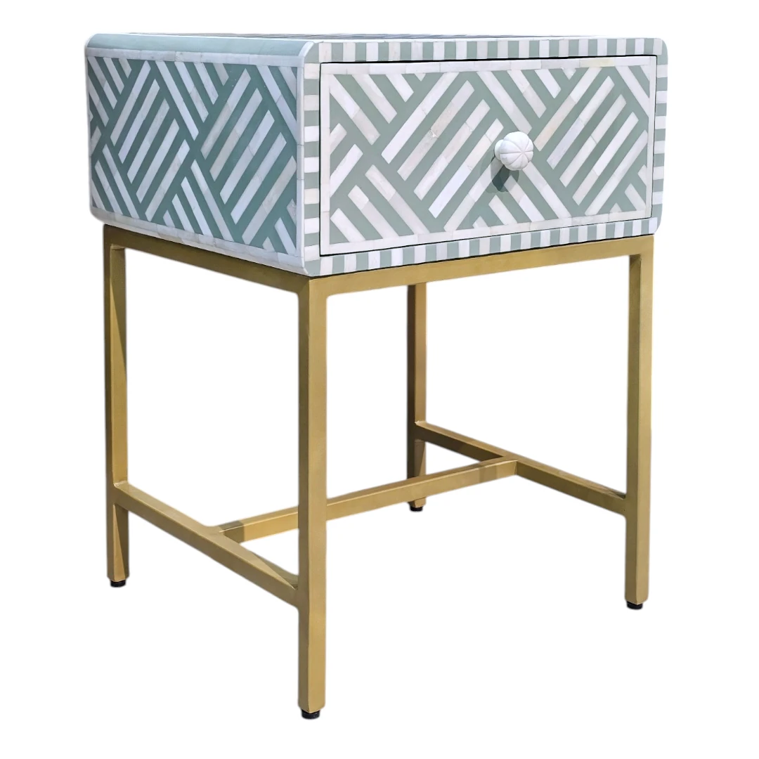The Safavid Ribbon Geometric Bedside