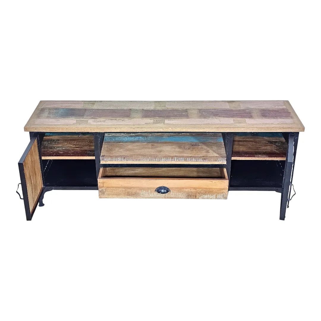 Royal Mandala Media Sideboard / خزانة "شمس" الخشبية المنحوتة