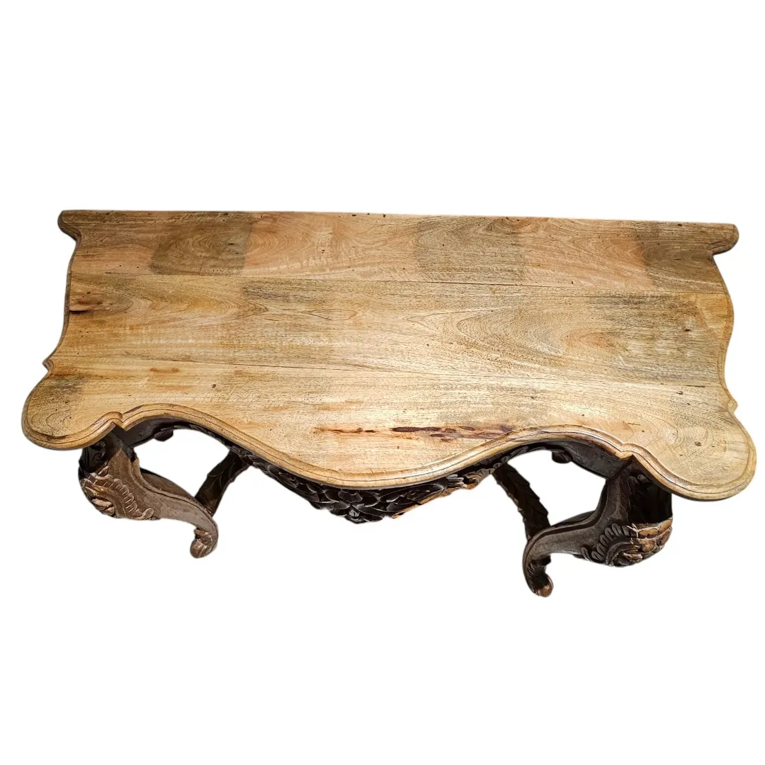 The Versailles-Mughal Fusion Console