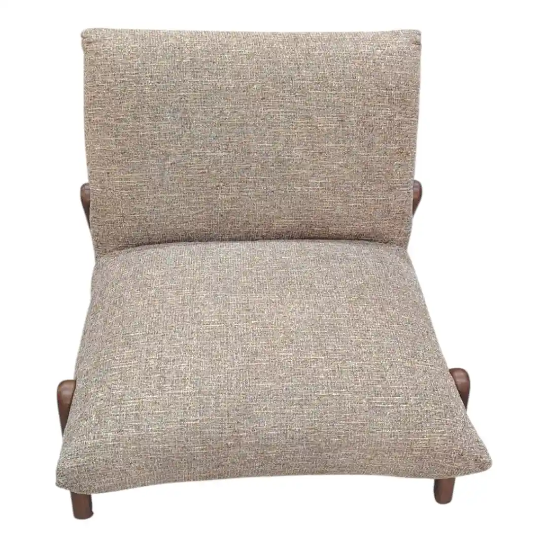 The Echo Horizon Lounge Chair
